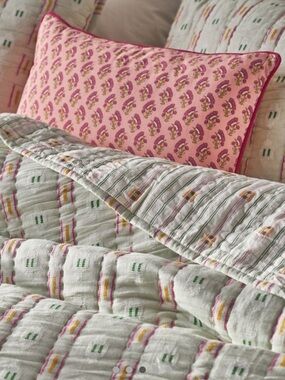 Nera Anthropologie Yarn Dyed Queen Quilt